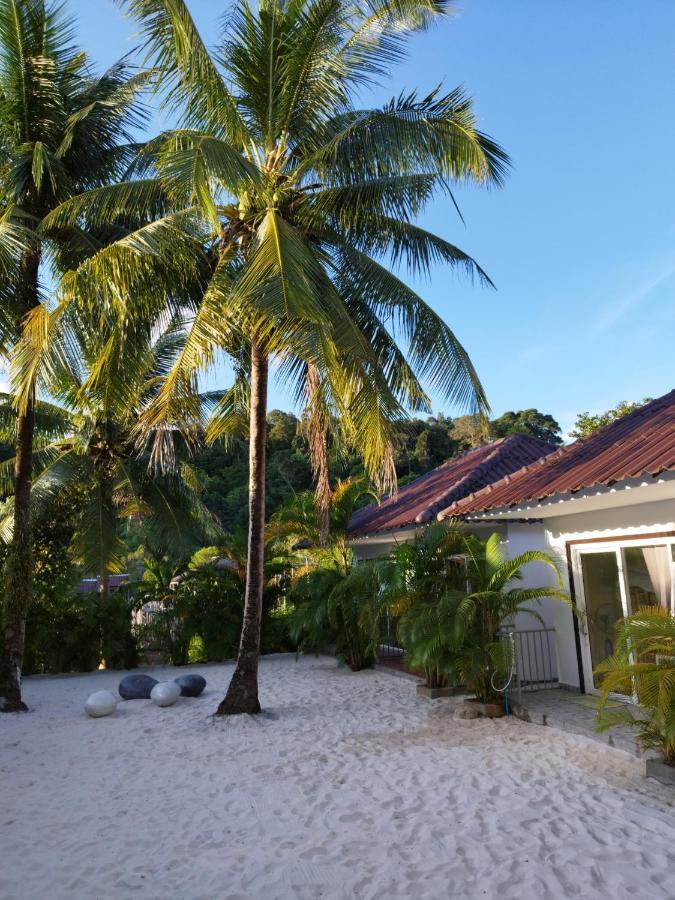 White Sand Ark Resort Sok San Village Exterior photo