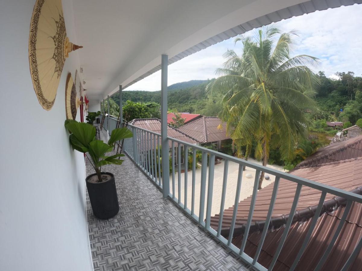 White Sand Ark Resort Sok San Village Exterior photo