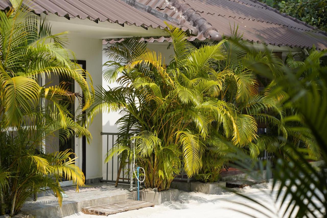 White Sand Ark Resort Sok San Village Exterior photo