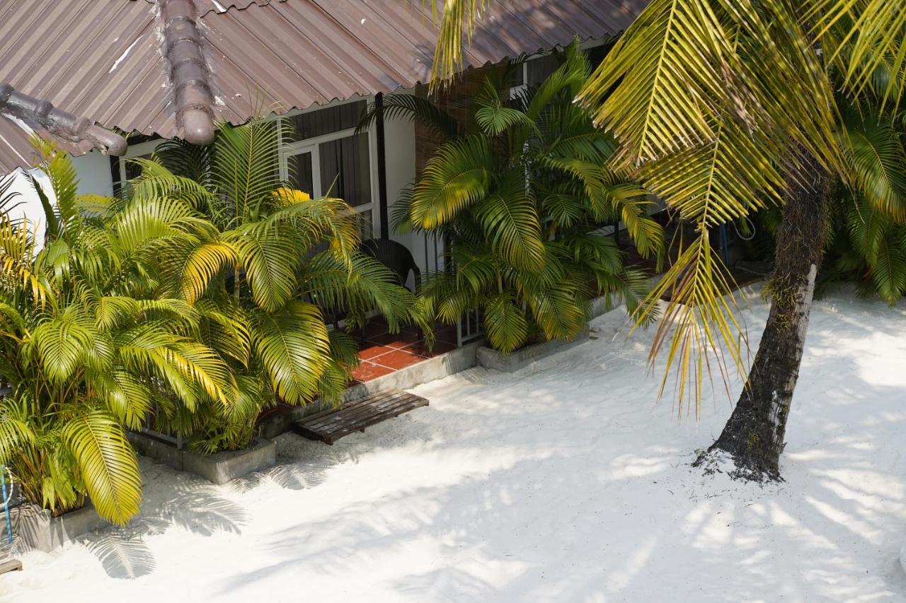 White Sand Ark Resort Sok San Village Exterior photo