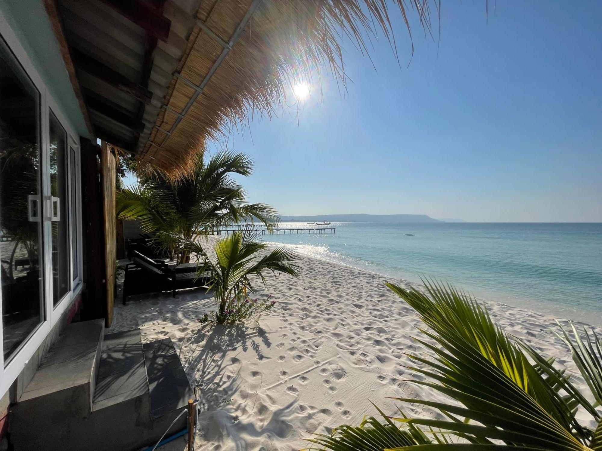 White Sand Ark Resort Sok San Village Exterior photo