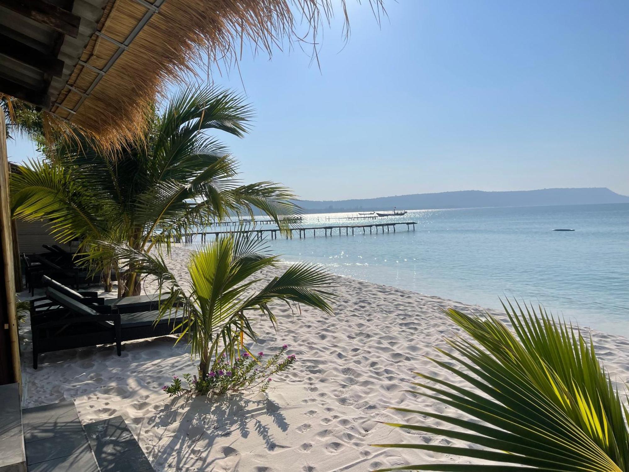 White Sand Ark Resort Sok San Village Exterior photo
