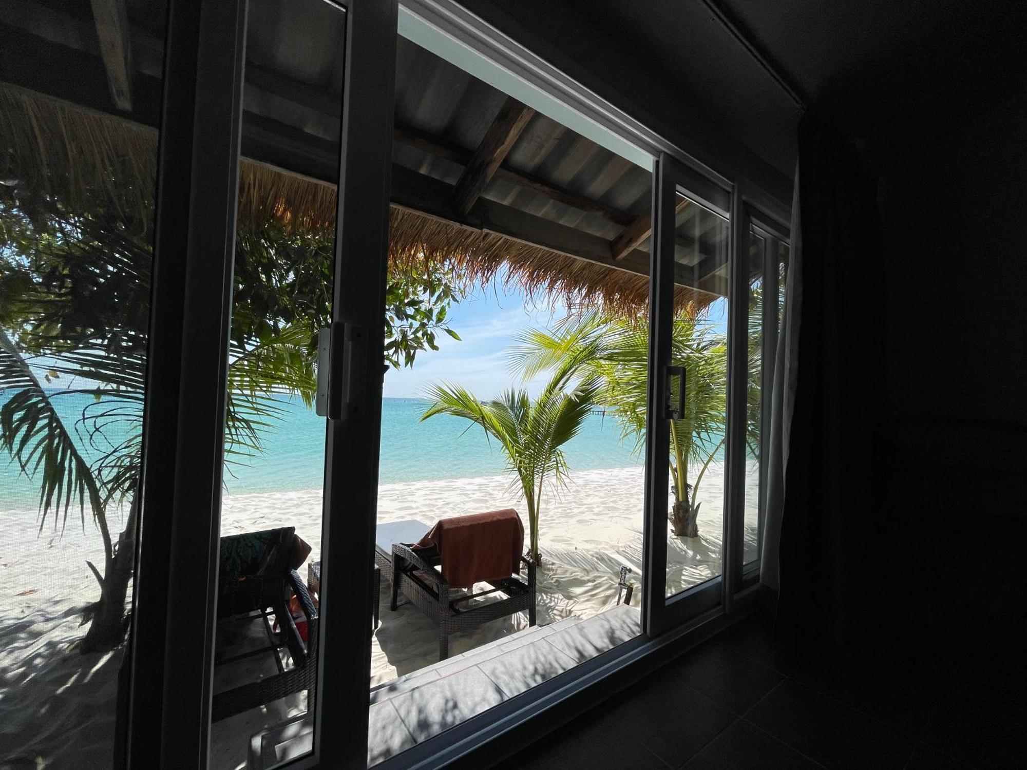 White Sand Ark Resort Sok San Village Exterior photo